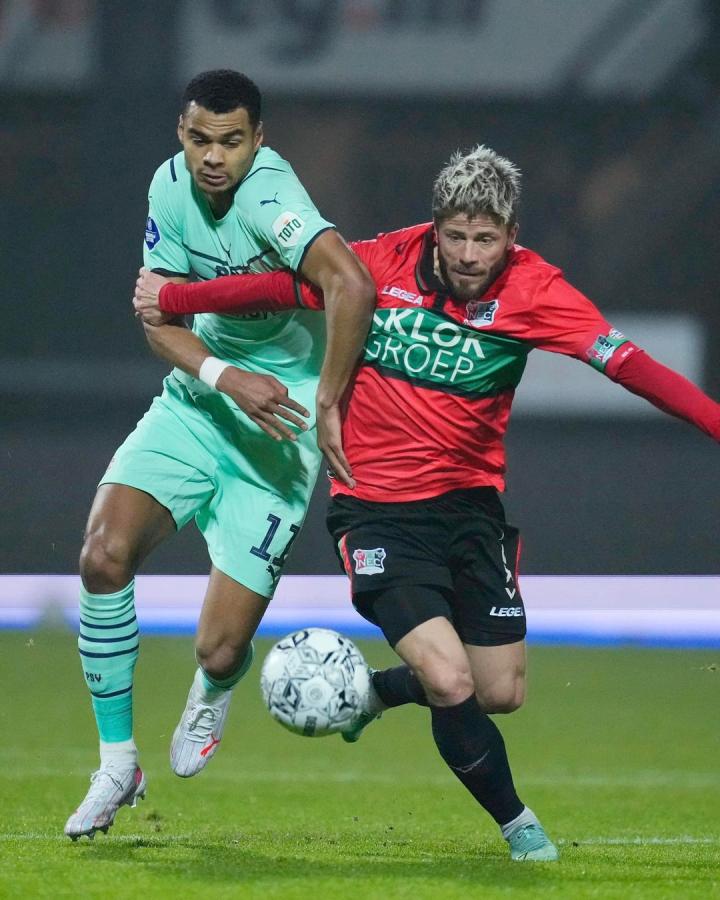 何甘愿转投 何甘愿转投